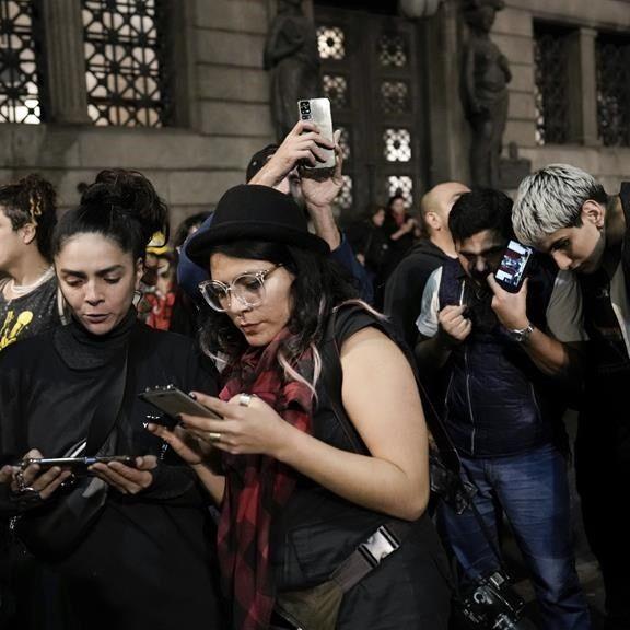 Jittery markets rally after Argentina's Milei gets his first legislative 'triumph' on broad reforms